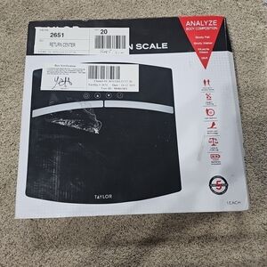 Taylor Black Body Composition Scale